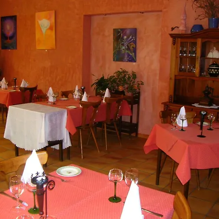 מלון Hotel-restaurant Du 2*